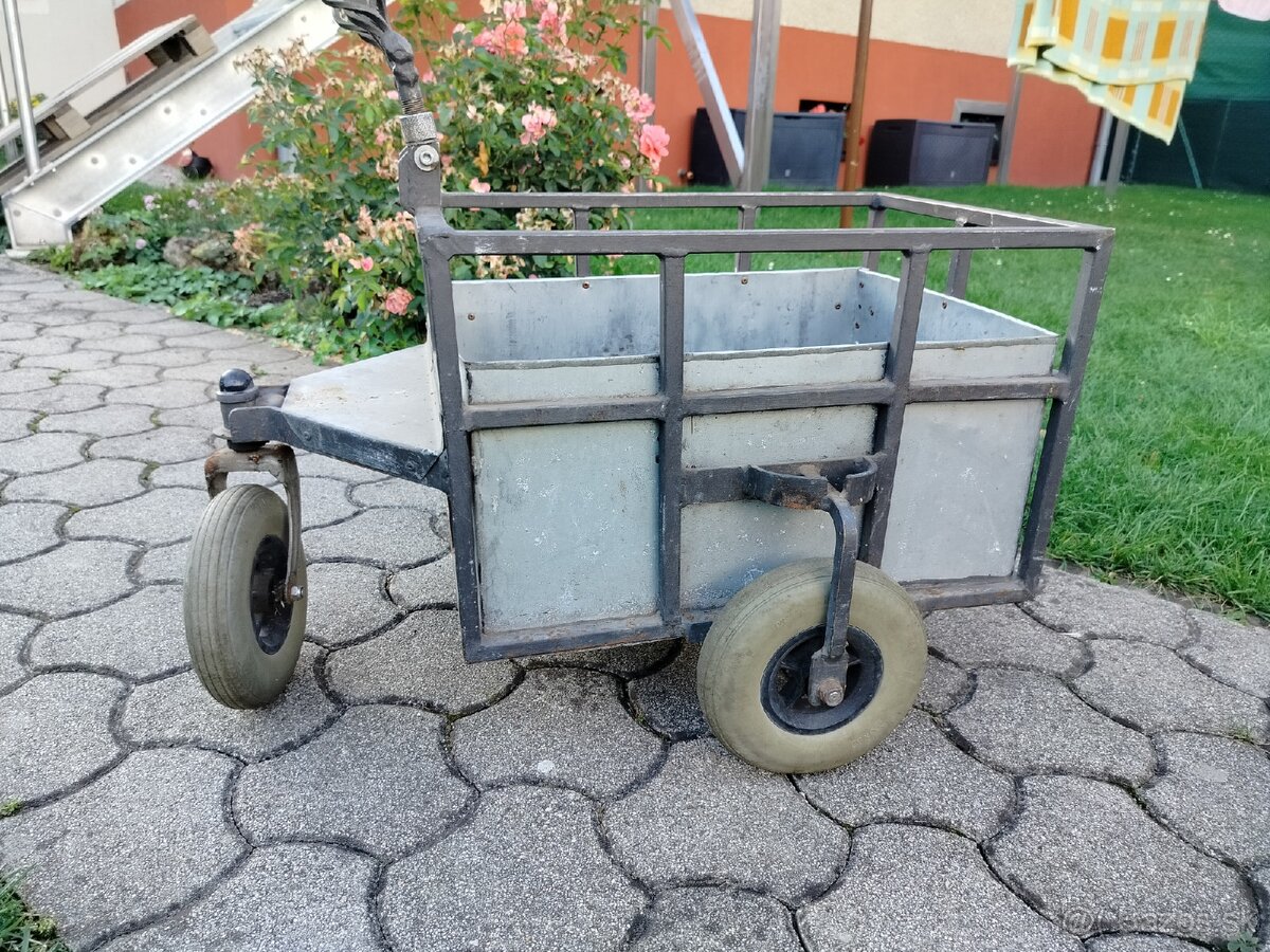 Vozík na náradie - 2