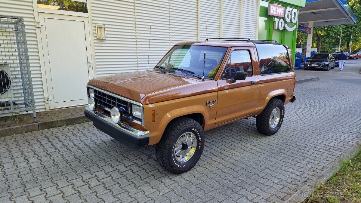 FORD BRONCO II 2.9benz AUTOMAT 4x4 - 2