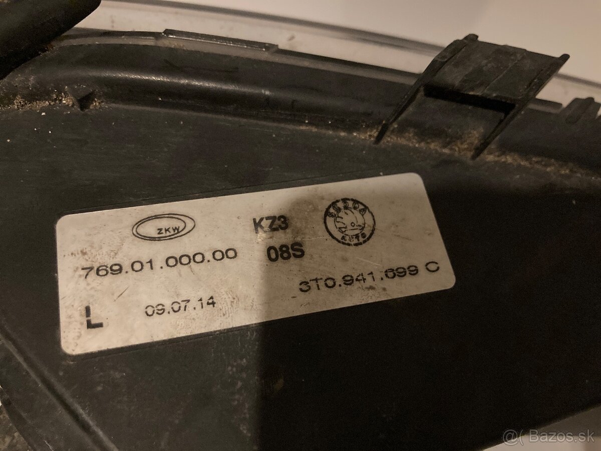 Škoda SuperB B6 (3T) ľavá hmlovka - 2