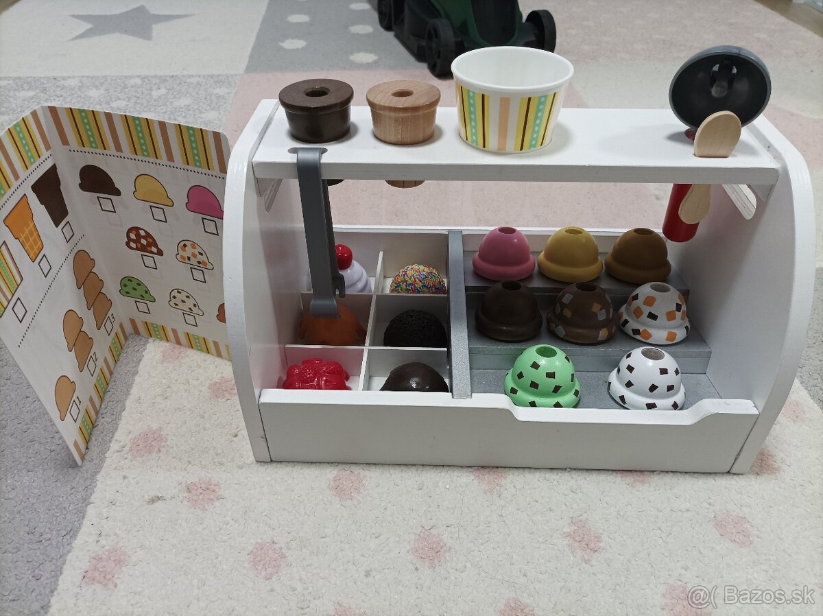 Drevená zmrzlinaren - 2