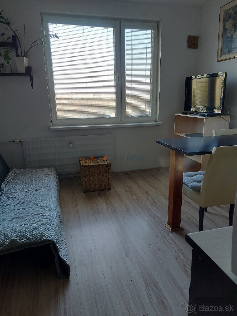 1 izbový byt prenájom - 2