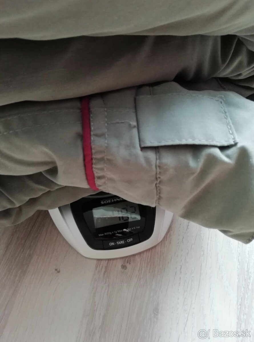 Dievčenské oteplovačky. - 2