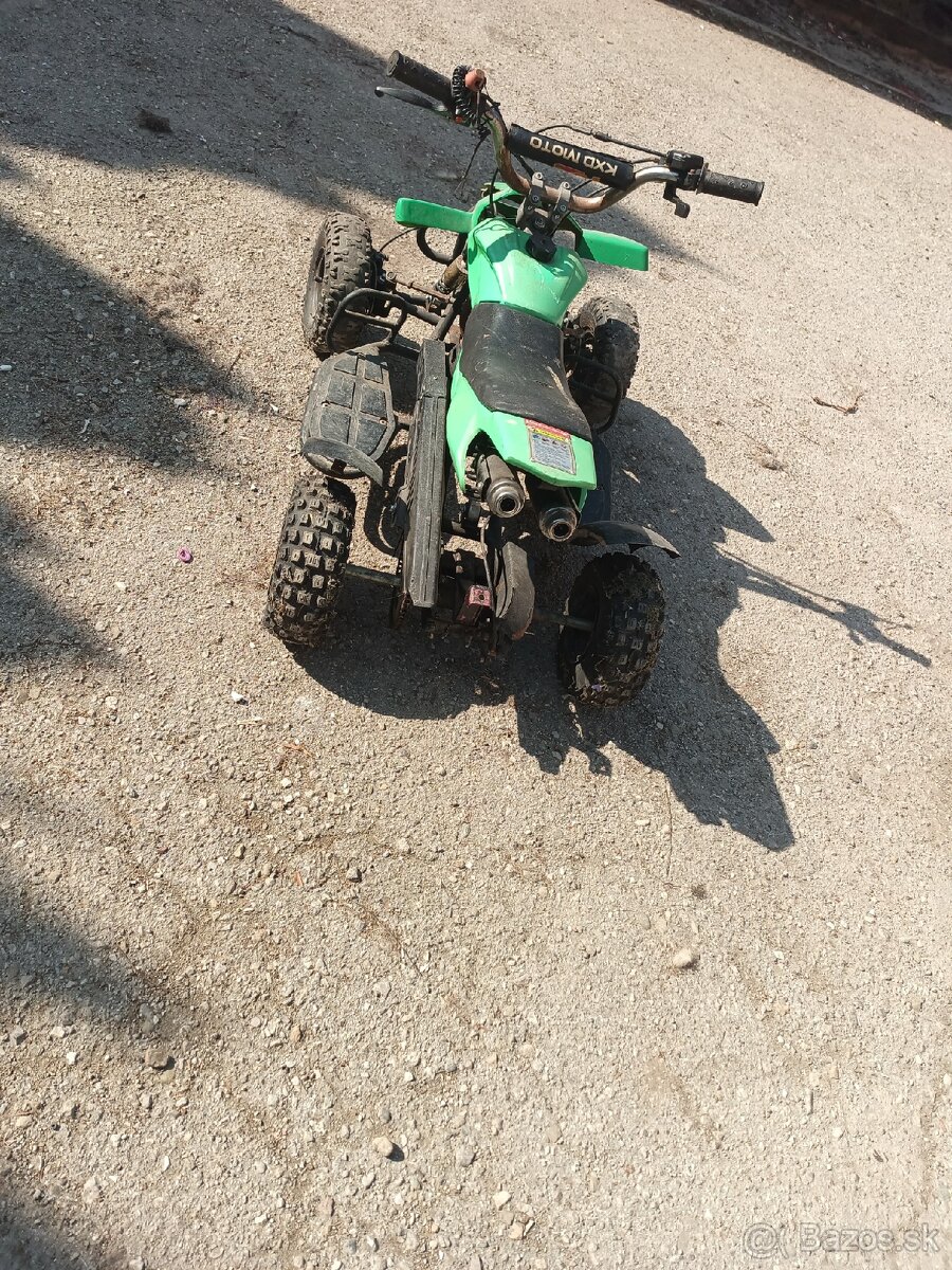 Decká štvorkolka - 2