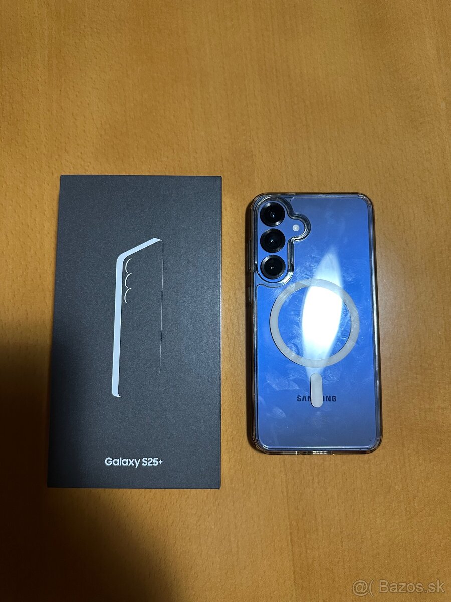 Predám polročný Samsung Galaxy S25+ 512GB modrý - 2