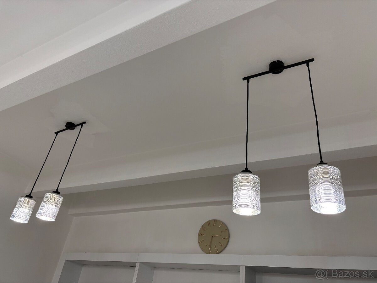 Čierne krásne svietidlo - 2