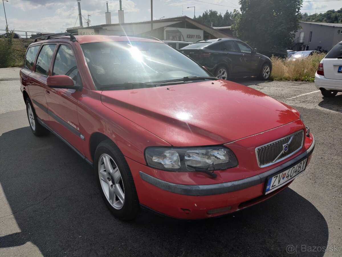 Volvo V70 - 2