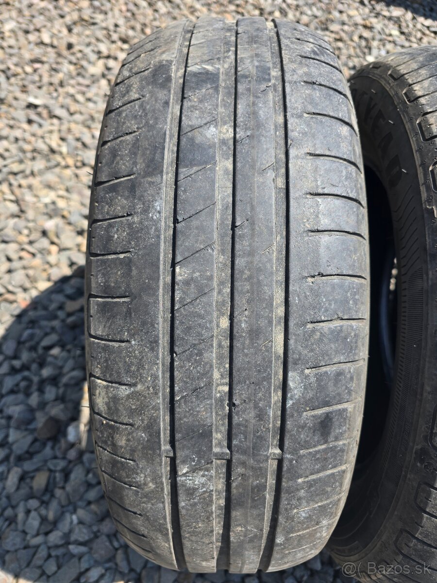 Predam letne pneu Good year 195/65 R15 - 2
