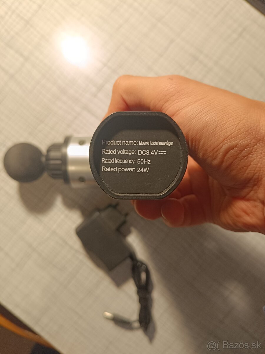 Predam výkonnú masážnu pištoľ - 2