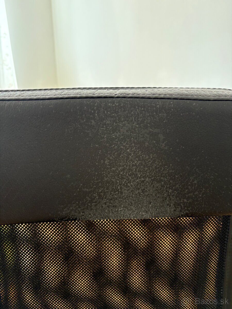 Stolička Ikea Markus, používaná - 2