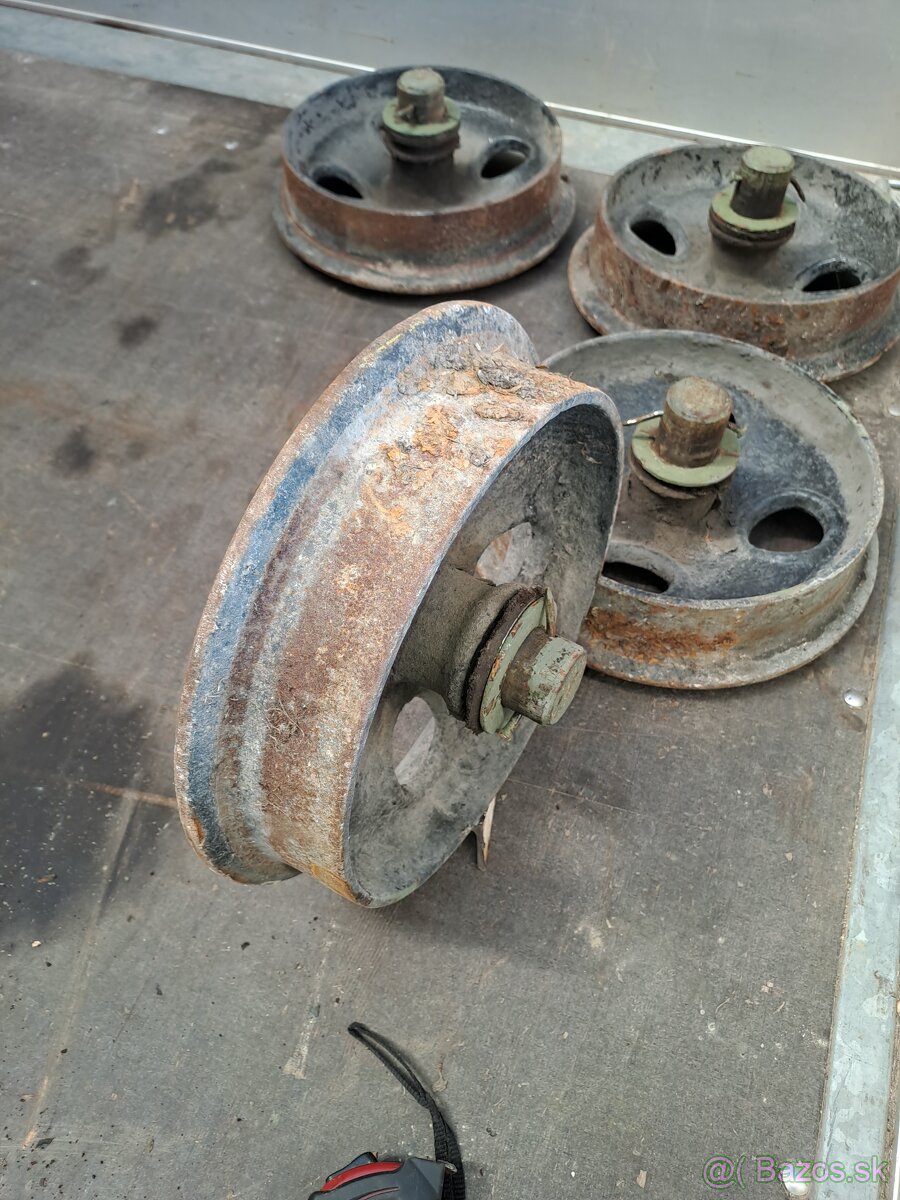 Kolesa na kolajnice - 2