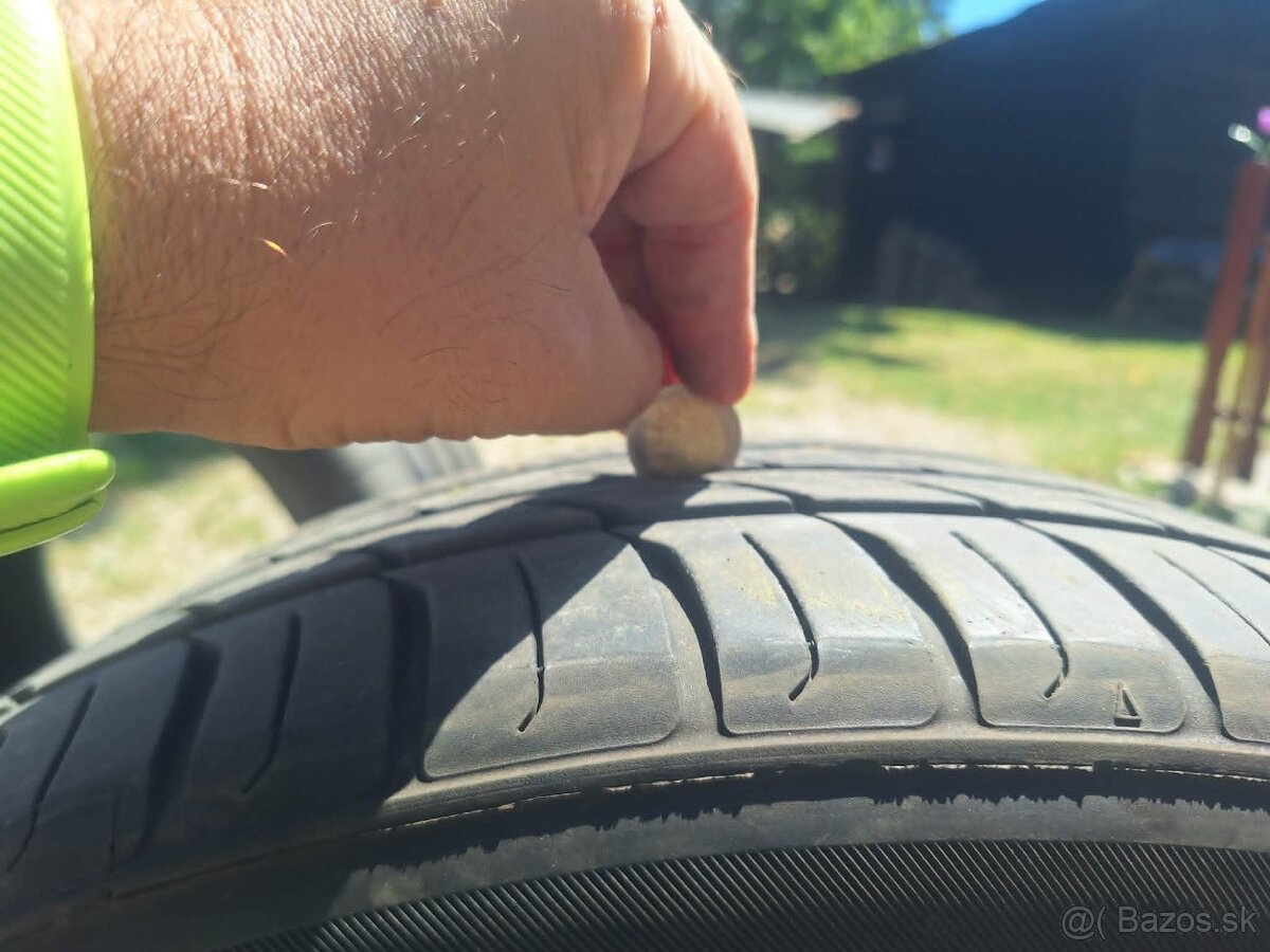 Letné Kumho 225/55/R17 101 - 2