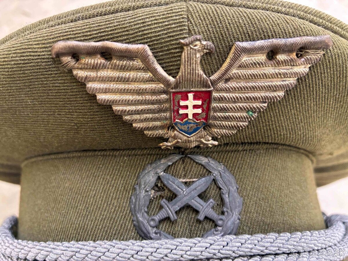 Slovenská brigadýrka dôstojník - 2