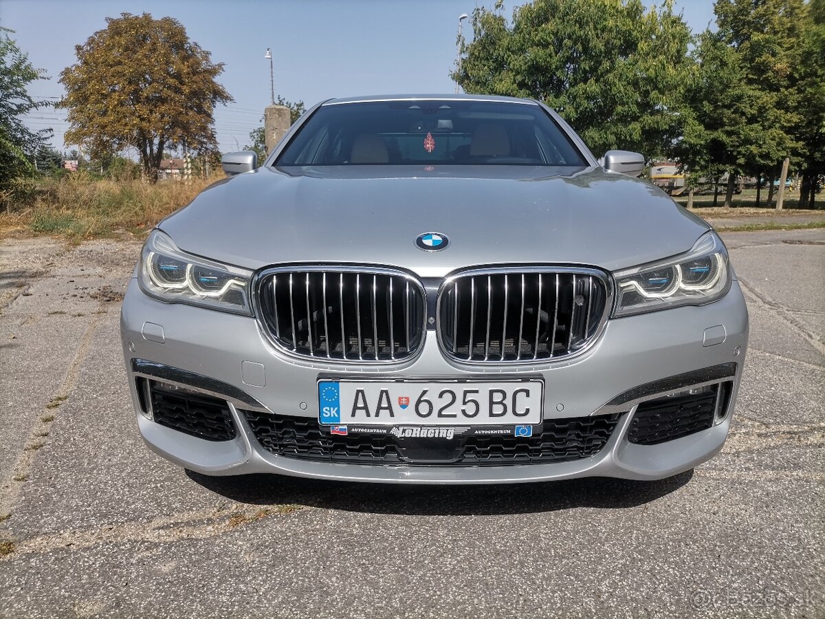 BMW 750i xDrive - 2