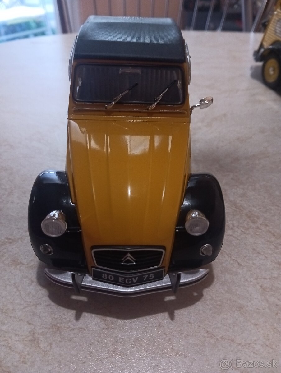 Predám Citroen 2cv 1:18 solido - 2