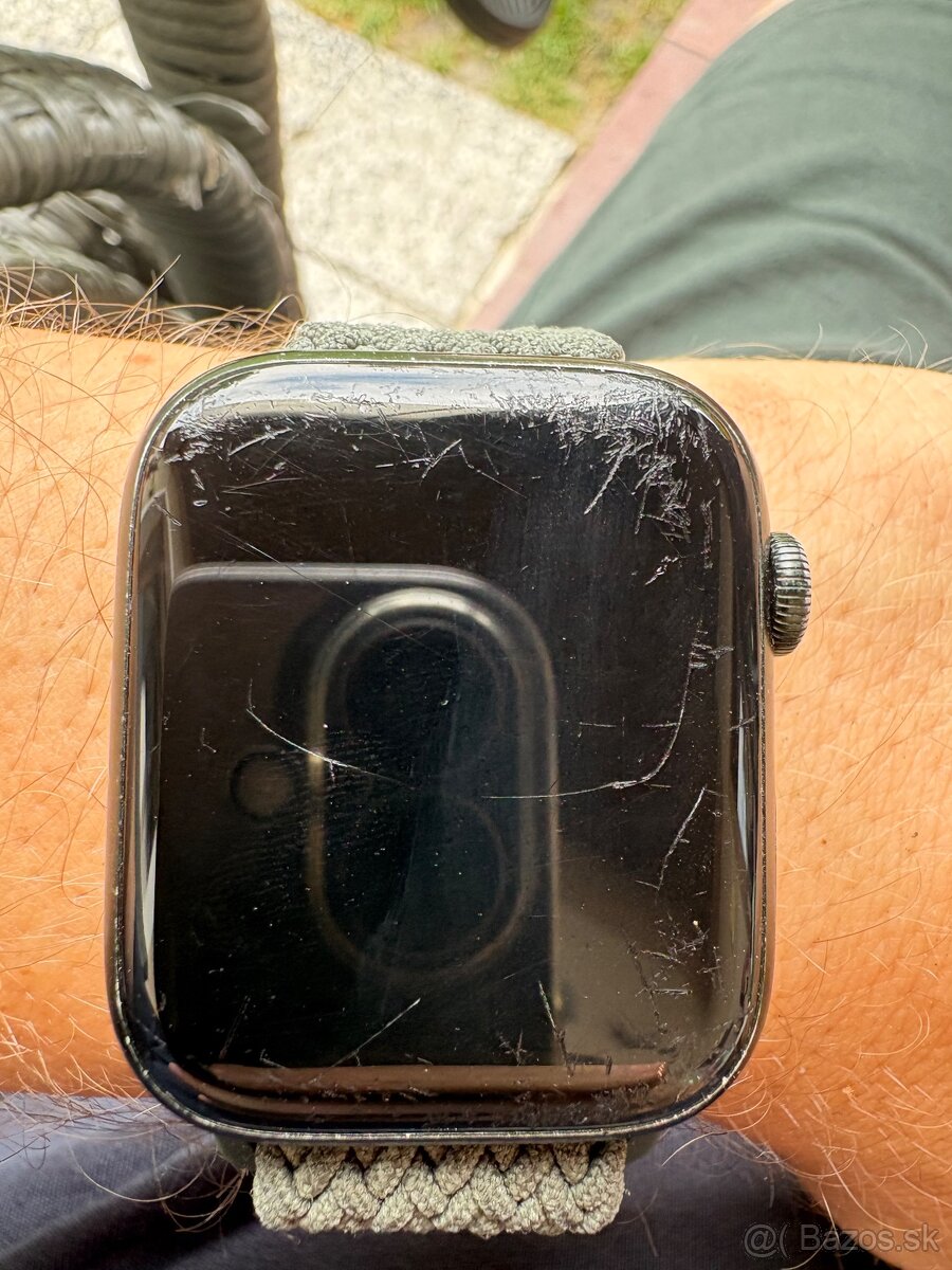 Apple Watch Series 7 45 mm - 2