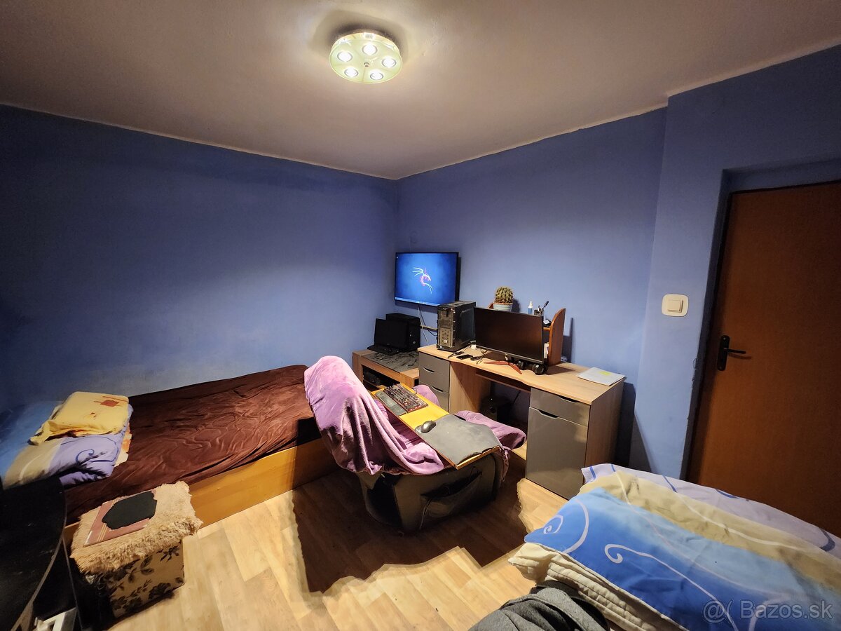 Predám RD v Golianove - 2