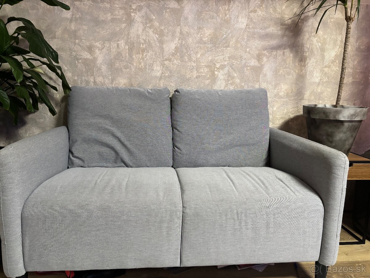 Predám gauč - 2