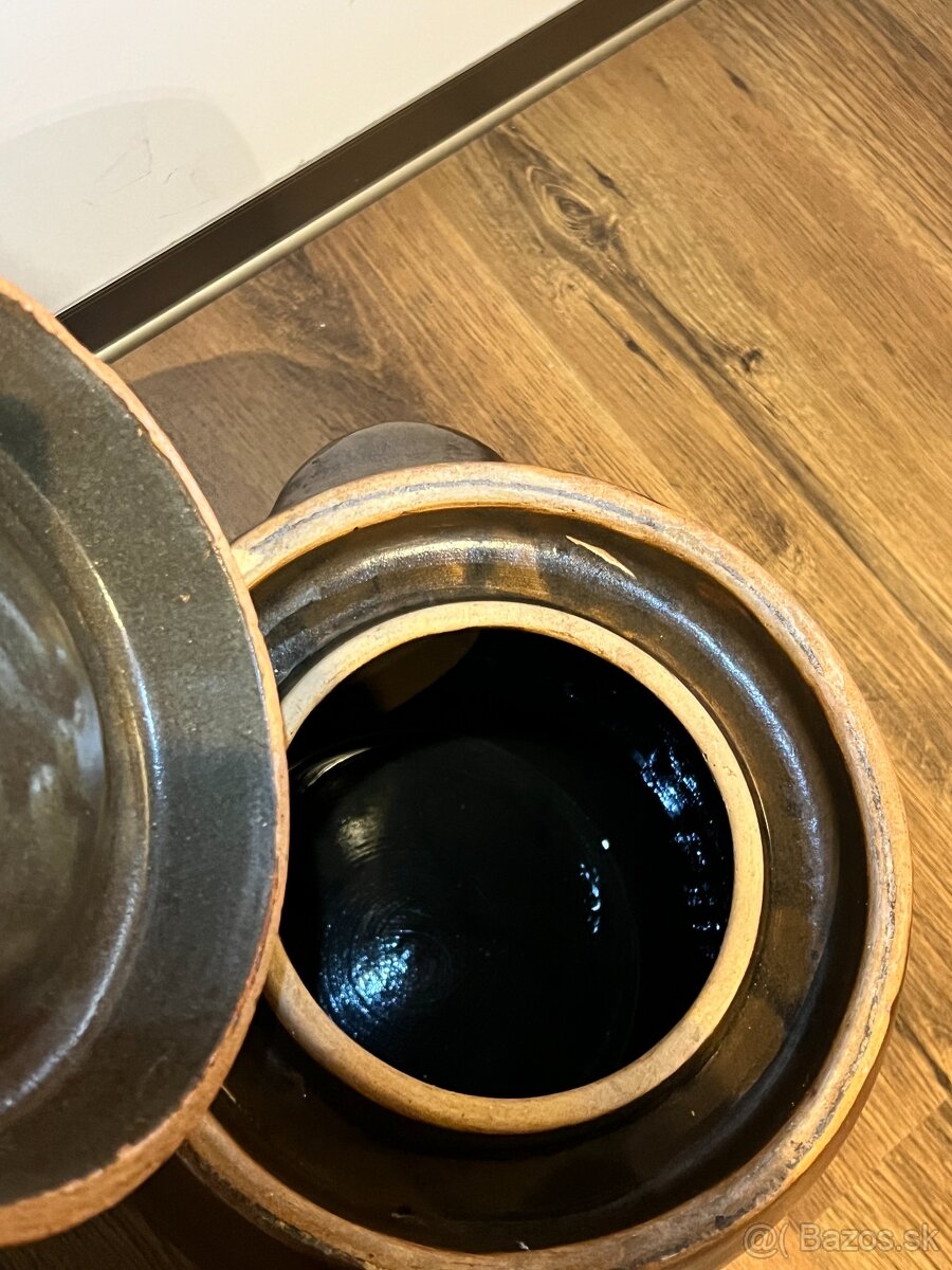 Sud na kapustu, kameninová nádoba - 2