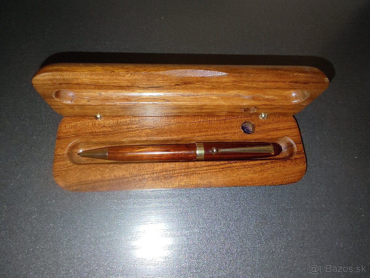 Dřevěné pero s původní krabičkou - 2