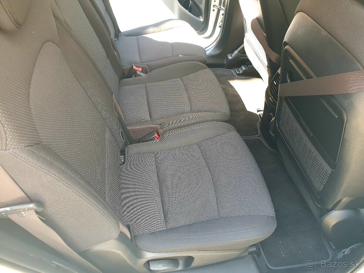 Kia Carens 1.7 CRDi - 2