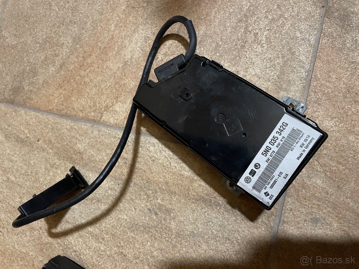 Bluetooth Handsfree riadiaca jednotka 7P6 035 730 N - 2