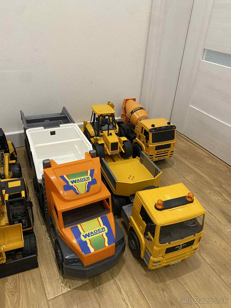 Kamióny+Bágre - 2