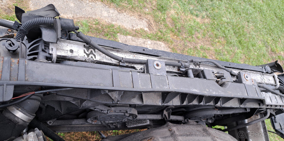 Audi A5 predna stena - sahara - chladice komplet - 2