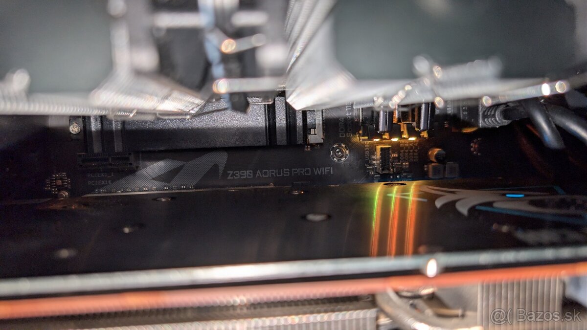 Gigabyte Z390 AORUS PRO WIFI + i7-9700K - 2