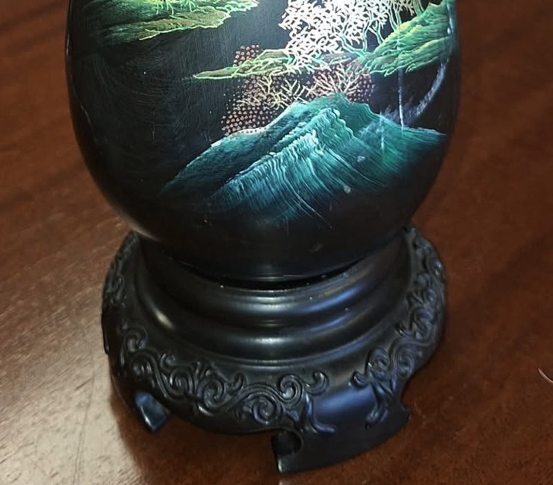 STARÁ VÁZA MAĽOVANÁ - 2