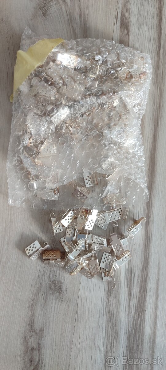 Svorky k infra fólií - 2