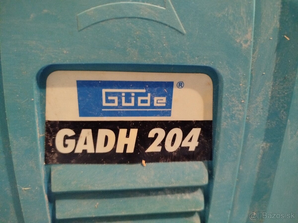 Hoblovacka GADH 204 zrovnavacka - 2