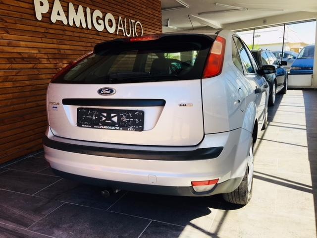 Ford FOCUS sedan 1,6 TDCI Titanium - 2