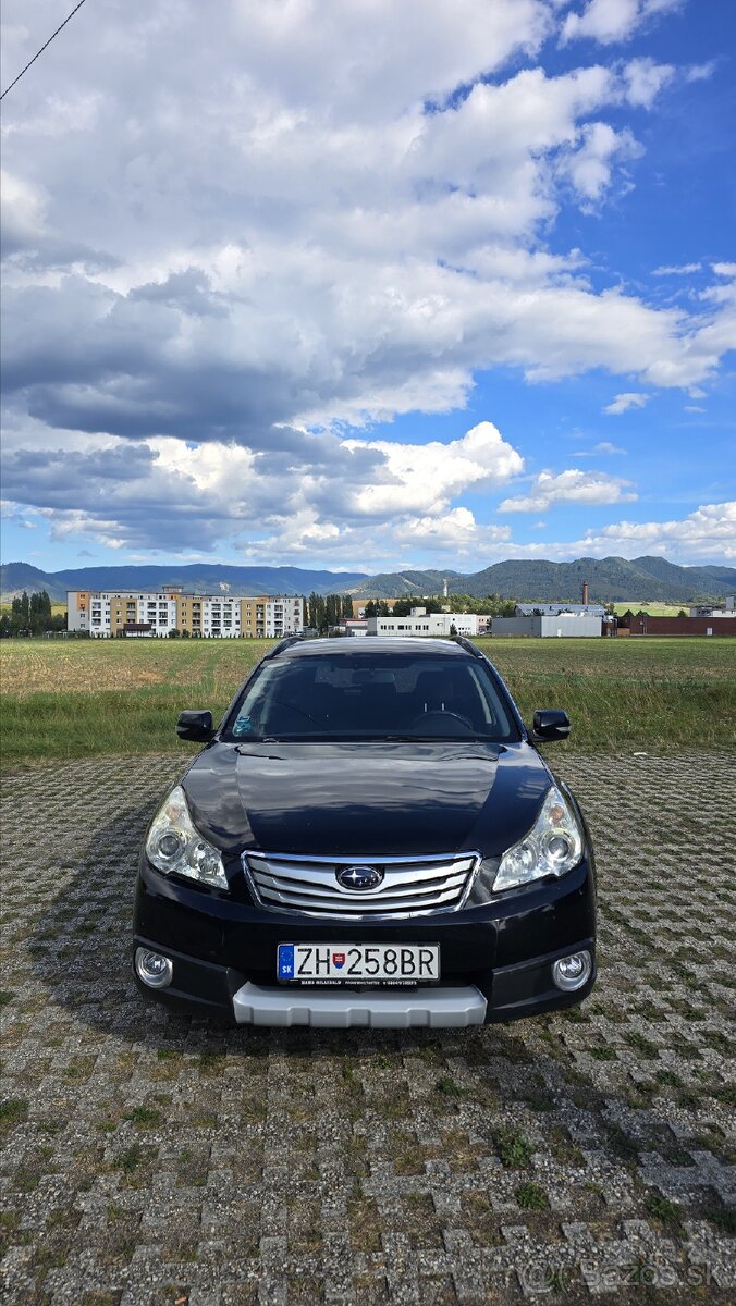 Subaru outback 2010 2.5 awd lpg manual - 2