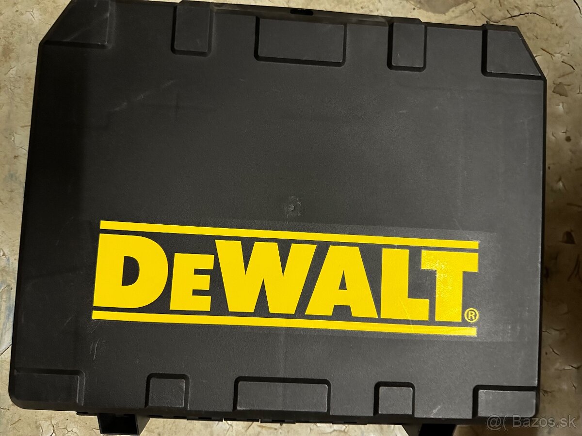 DeWALT DWD524 Vŕtačka - 2