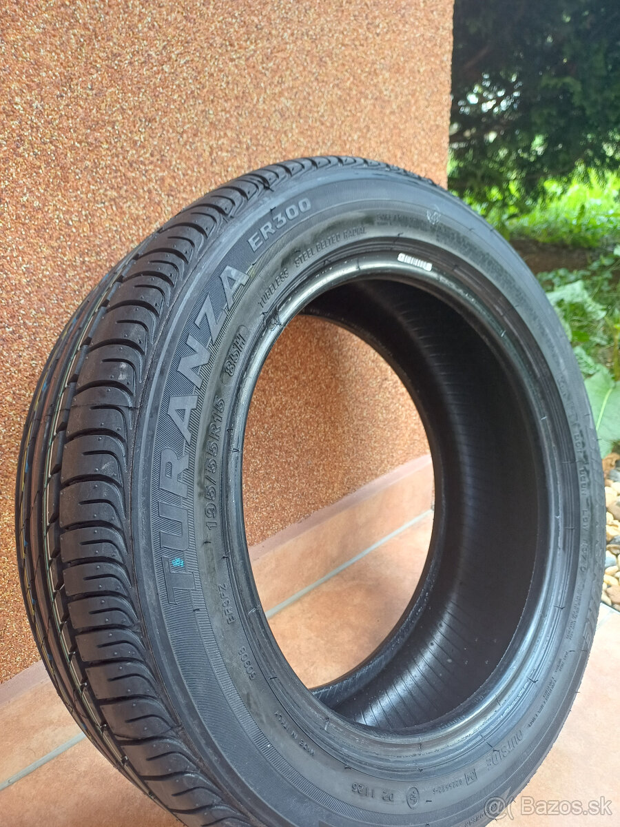 Pneu Bridgeston letné 195/55 R15 - 2