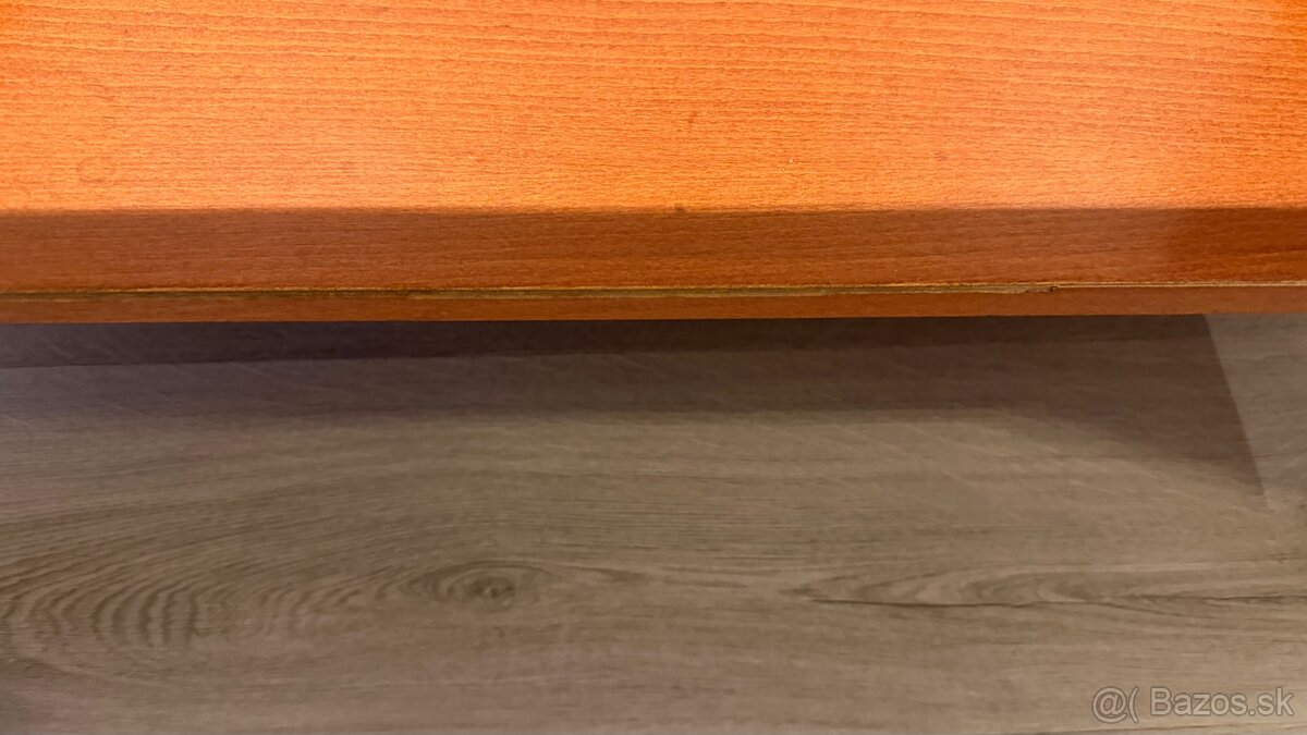 Konferenčný stolík - 2