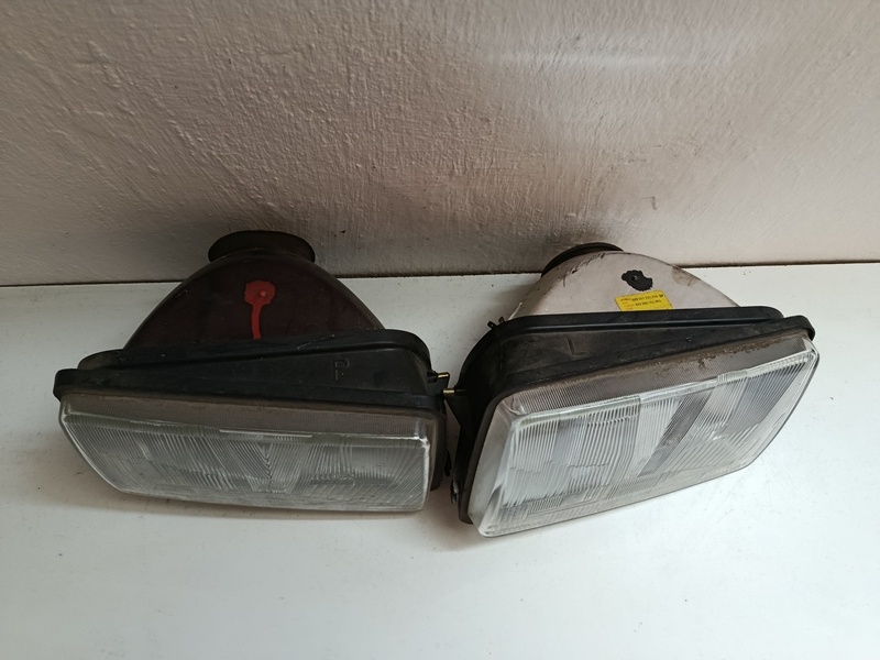 predne svetla skoda 105 443311767102 80€ - 2