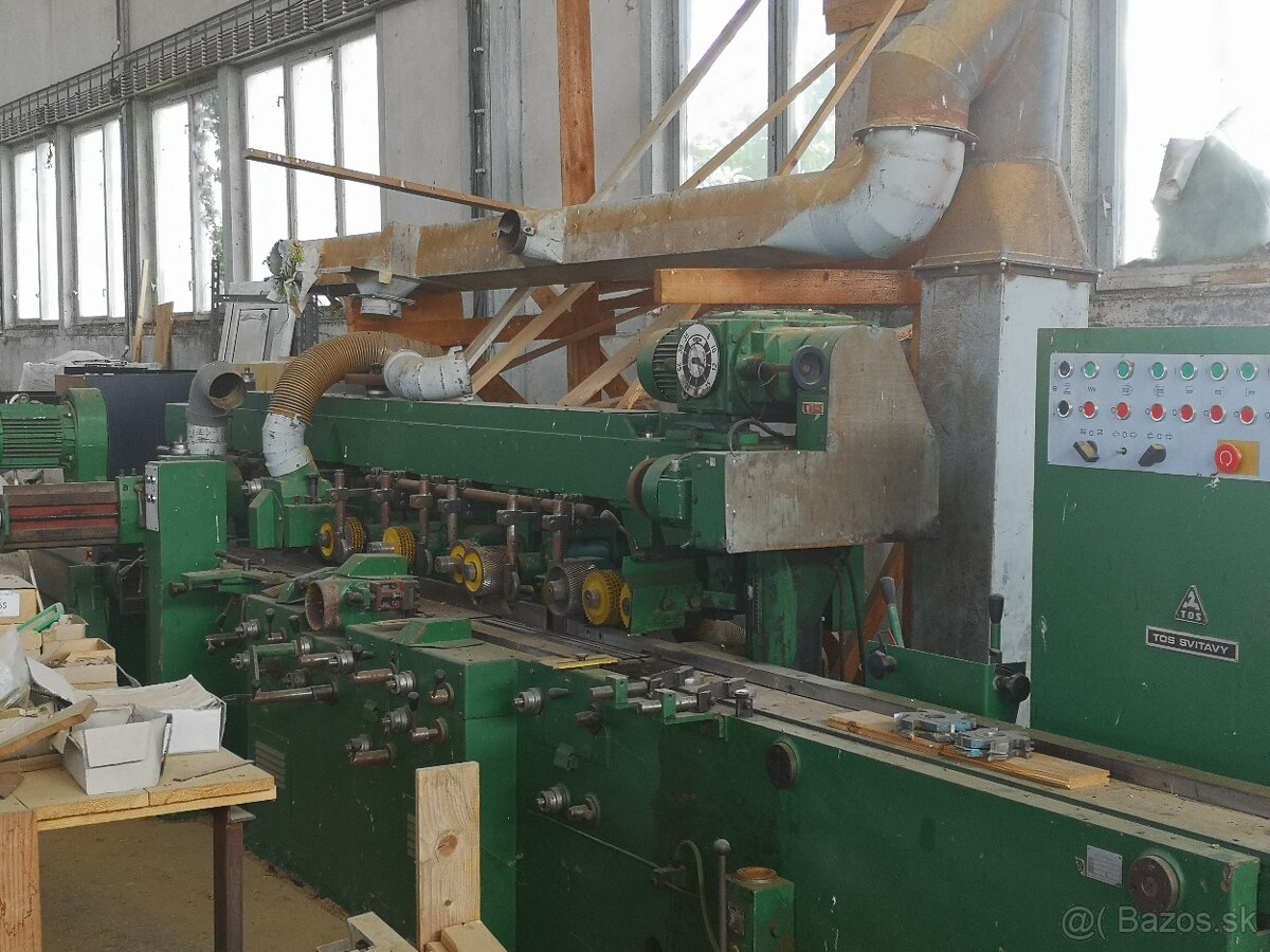 Osemvretenová fréza - 2