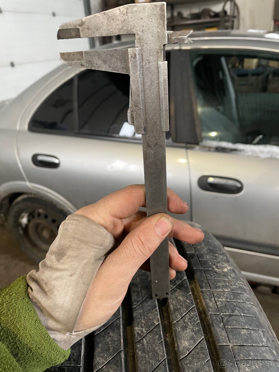 bridgestone turanza 215/45R18 - 2