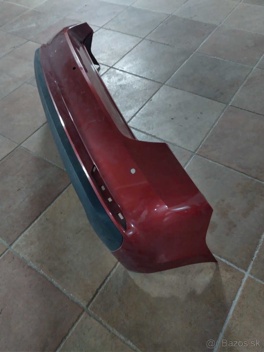 Nárazník zadný škoda Rapid. - 2