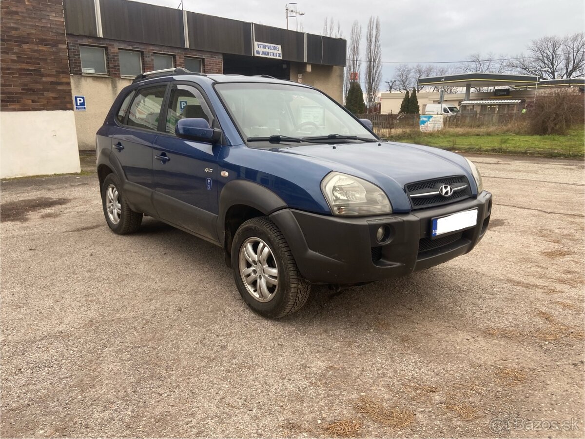 Hyundai tucson 2,0 crdi 103kw - 2