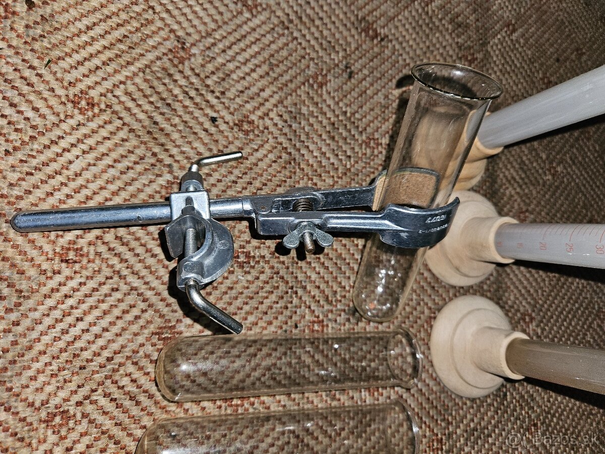 Laboratorní věc - 2