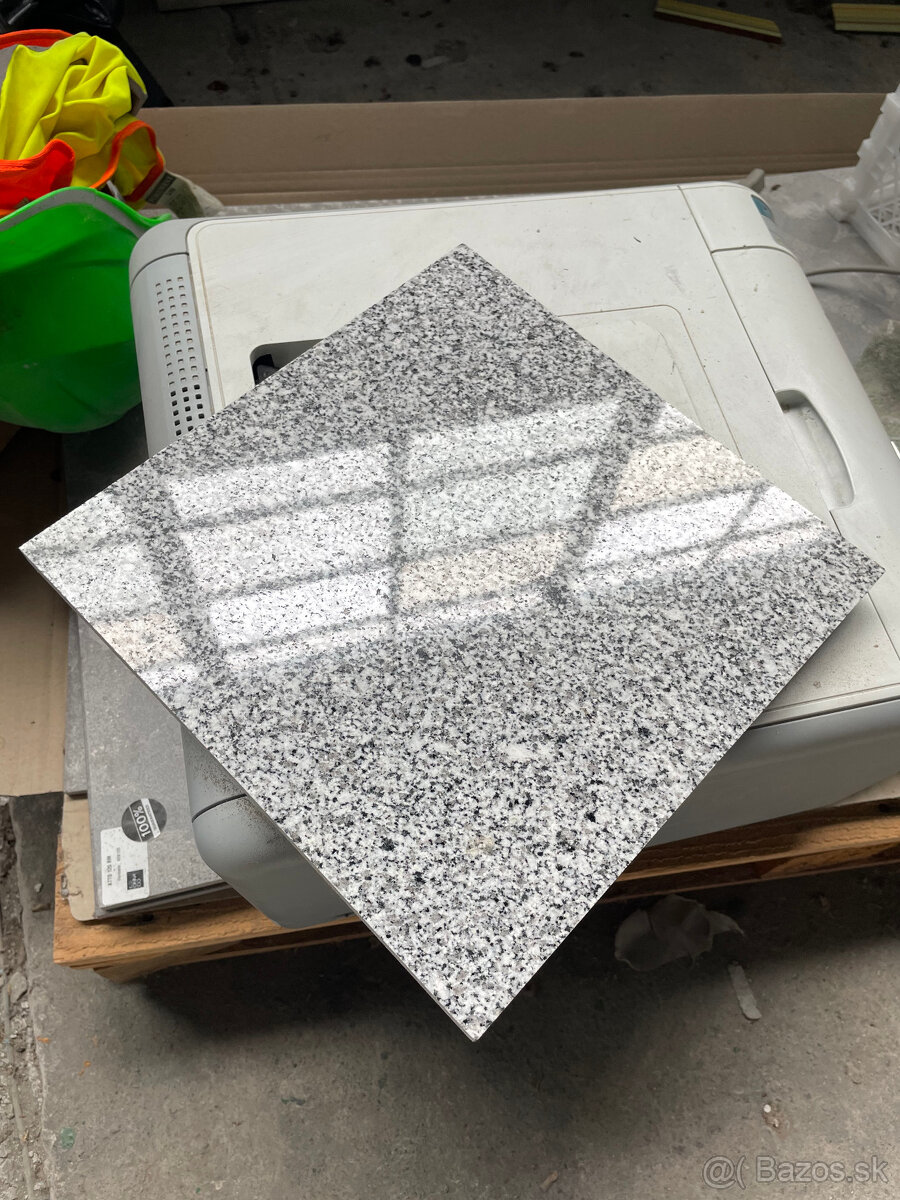 Dlažba vonkajšia žula - 2