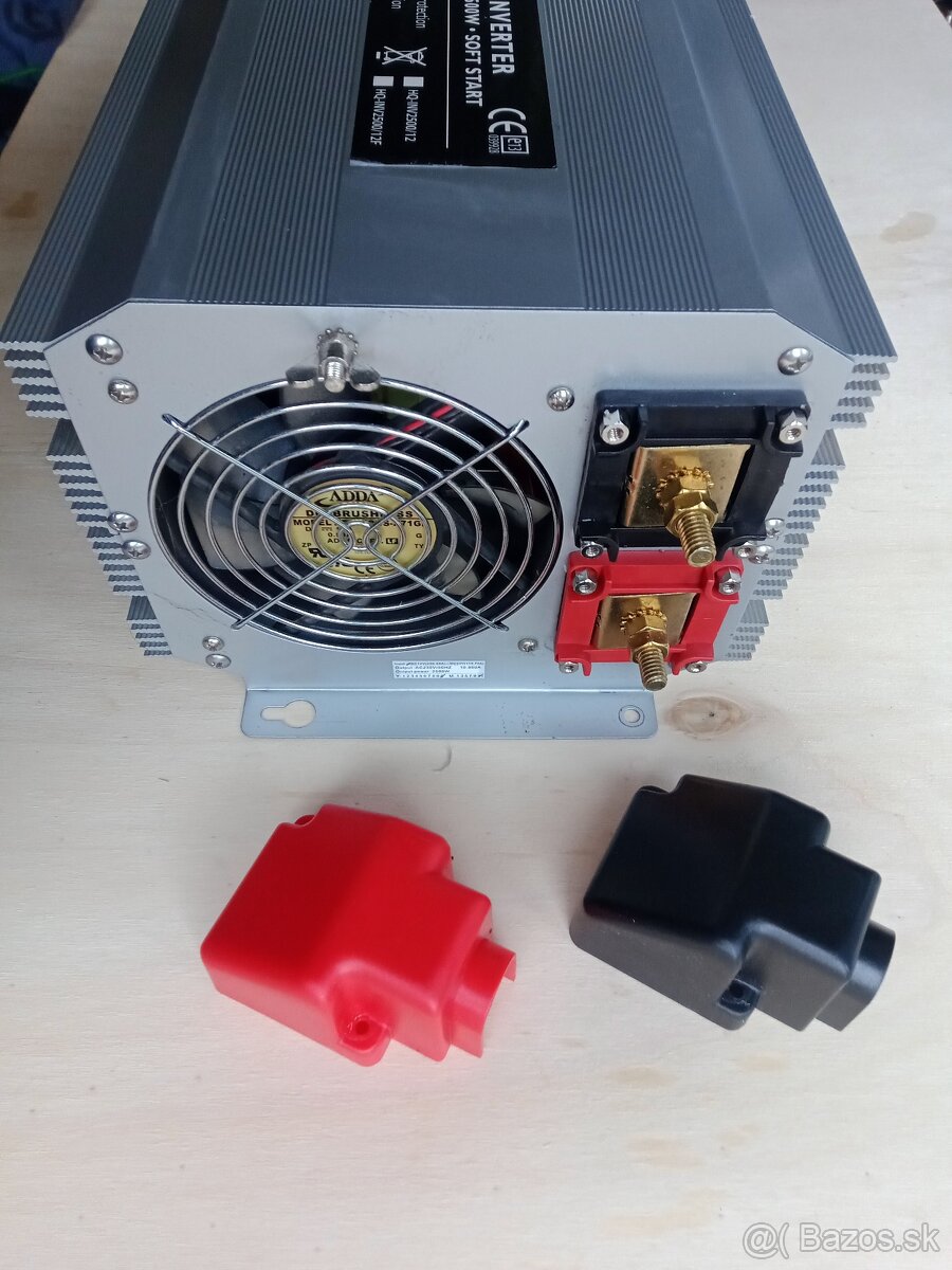 Menič napätia HQ 2500W, 12V>230V - 2