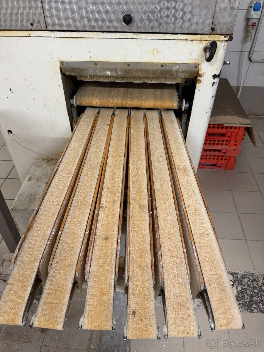 DĚLIČKA TĚSTA MULTIMAT DT6 - 2