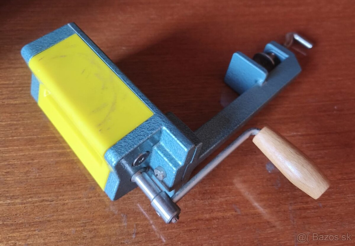 Mlynček/storjček na cestoviny - 2