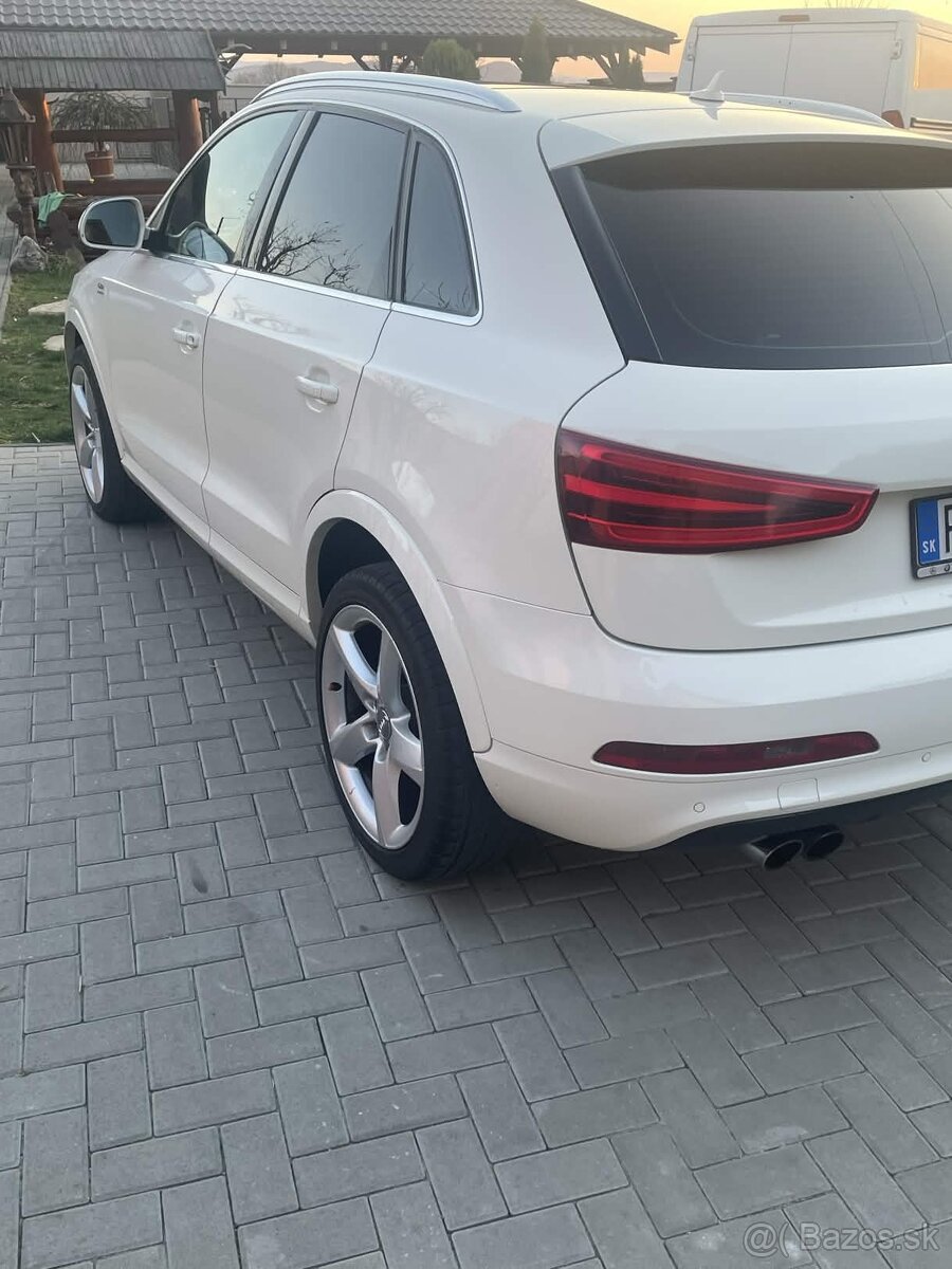 Audi Q3 2013 - 2