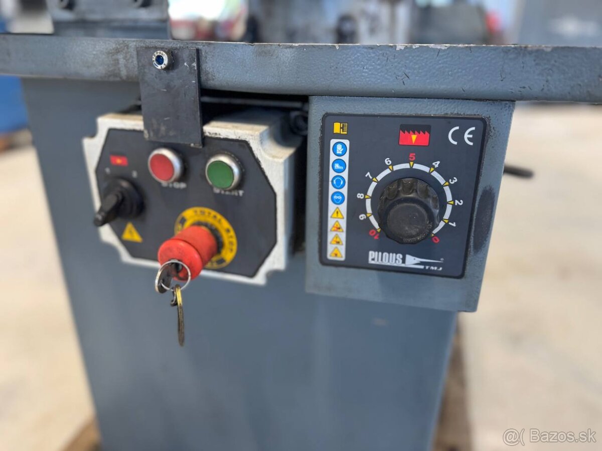 Pásová pila Pilous ARG 240 Standard - 2