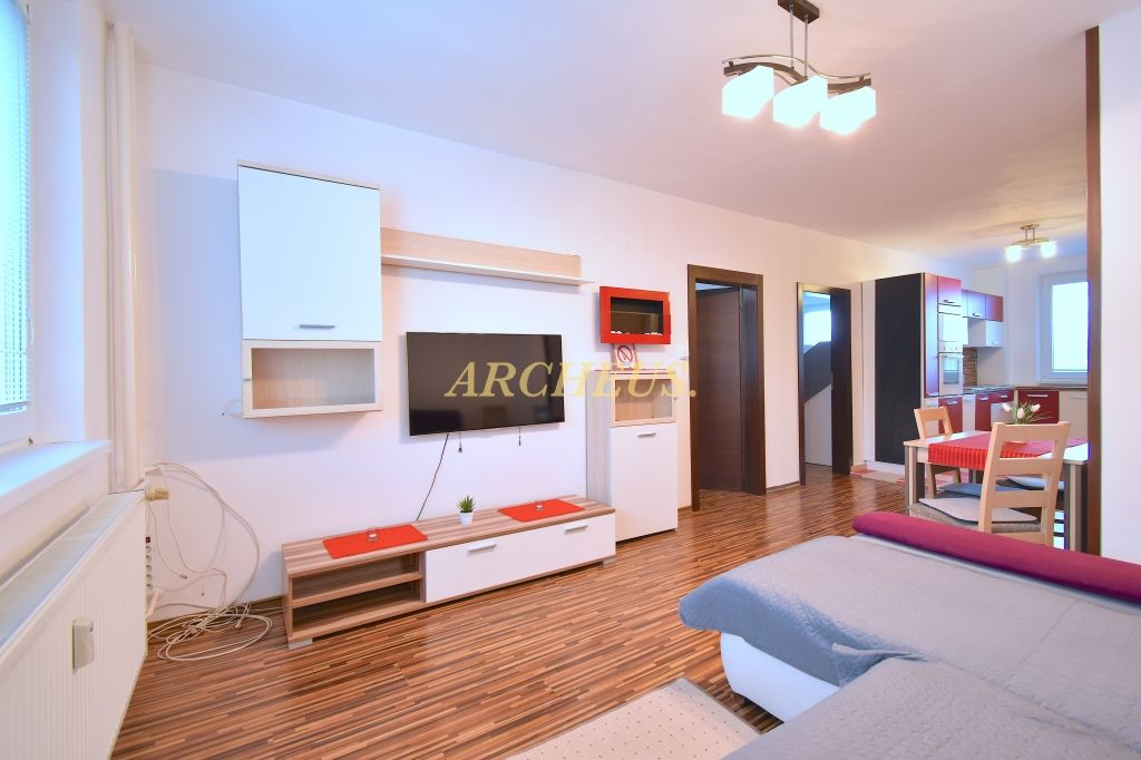 3D / EXKLUZÍVNE / 3 IZBOVÝ BYT, PRENÁJOM, KEŽMAROK, 67m2 - 2