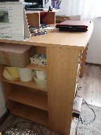 Stôl pod počítač - 2